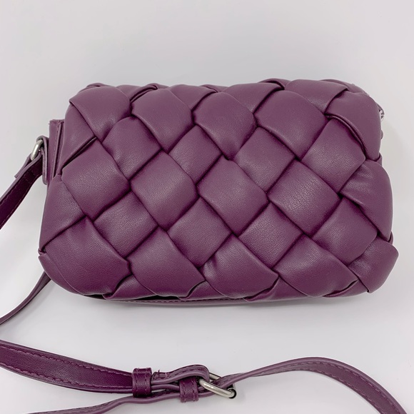 NWT Collection Eighteen Handbag - Picture 2 of 14